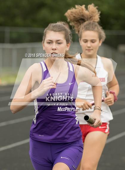 Thumbnail 2 in Butler Invitational photogallery.