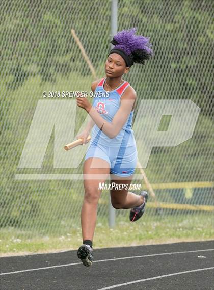 Thumbnail 1 in Butler Invitational photogallery.