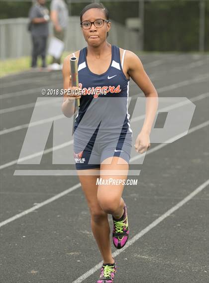 Thumbnail 1 in Butler Invitational photogallery.