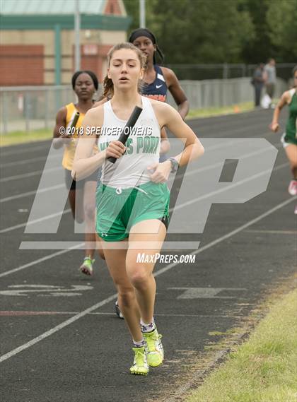 Thumbnail 3 in Butler Invitational photogallery.