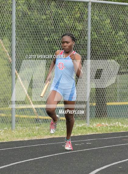 Thumbnail 2 in Butler Invitational photogallery.