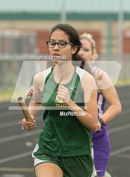 Thumbnail 2 in Butler Invitational photogallery.