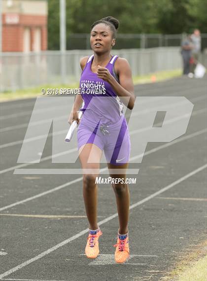 Thumbnail 3 in Butler Invitational photogallery.