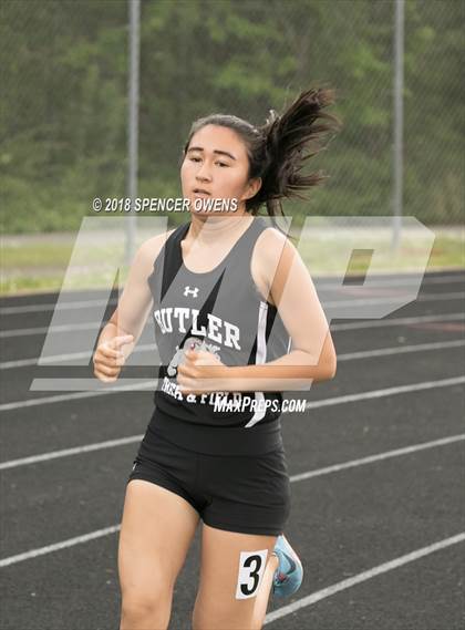 Thumbnail 2 in Butler Invitational photogallery.