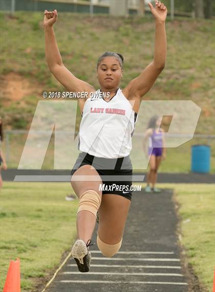 Thumbnail 2 in Butler Invitational photogallery.