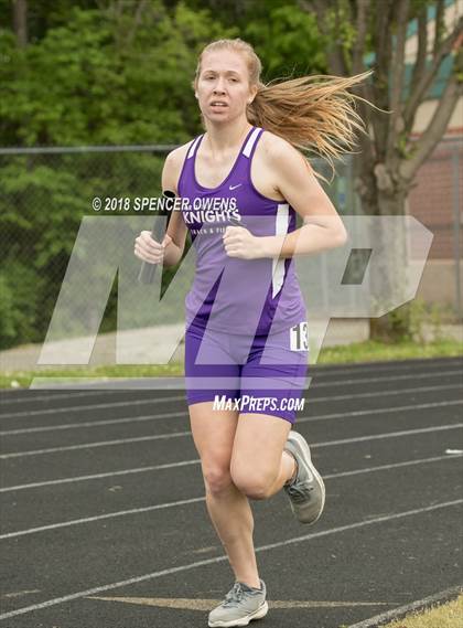 Thumbnail 3 in Butler Invitational photogallery.