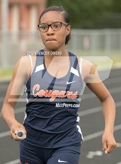 Thumbnail 3 in Butler Invitational photogallery.