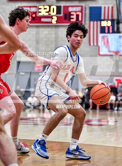 Thumbnail 2 in Los Alamitos @ Mater Dei (Nike Extravaganza) photogallery.