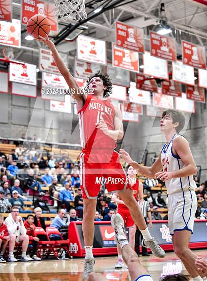 Thumbnail 2 in Los Alamitos @ Mater Dei (Nike Extravaganza) photogallery.