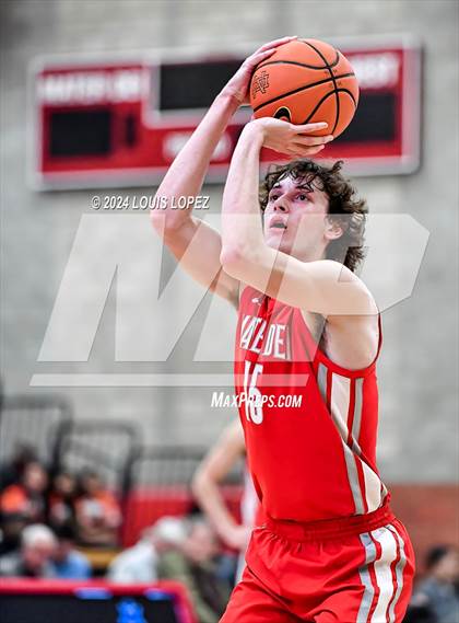 Thumbnail 1 in Los Alamitos @ Mater Dei (Nike Extravaganza) photogallery.