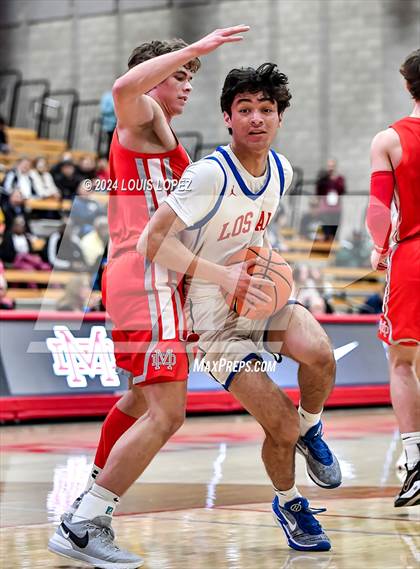 Thumbnail 1 in Los Alamitos @ Mater Dei (Nike Extravaganza) photogallery.