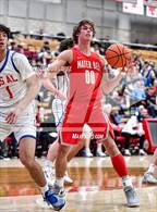 Photo from the gallery "Los Alamitos @ Mater Dei (Nike Extravaganza)"