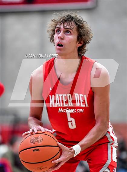 Thumbnail 3 in Los Alamitos @ Mater Dei (Nike Extravaganza) photogallery.