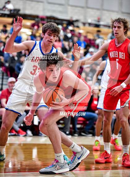 Thumbnail 2 in Los Alamitos @ Mater Dei (Nike Extravaganza) photogallery.