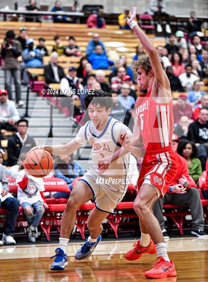 Thumbnail 2 in Los Alamitos @ Mater Dei (Nike Extravaganza) photogallery.