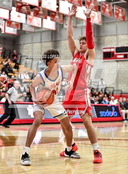Thumbnail 1 in Los Alamitos @ Mater Dei (Nike Extravaganza) photogallery.