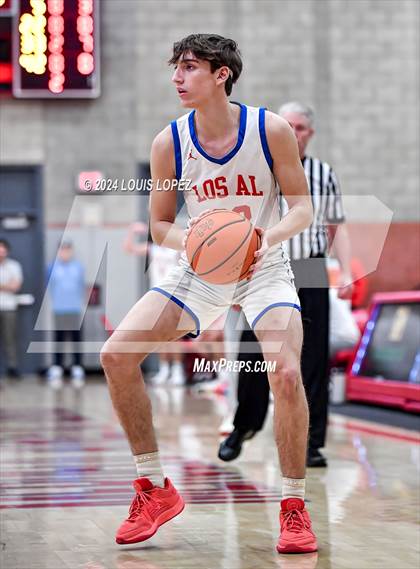 Thumbnail 2 in Los Alamitos @ Mater Dei (Nike Extravaganza) photogallery.