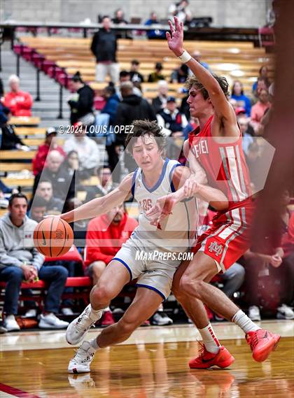 Thumbnail 2 in Los Alamitos @ Mater Dei (Nike Extravaganza) photogallery.