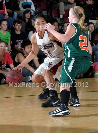Thumbnail 2 in Mesa Verde vs. West Campus photogallery.