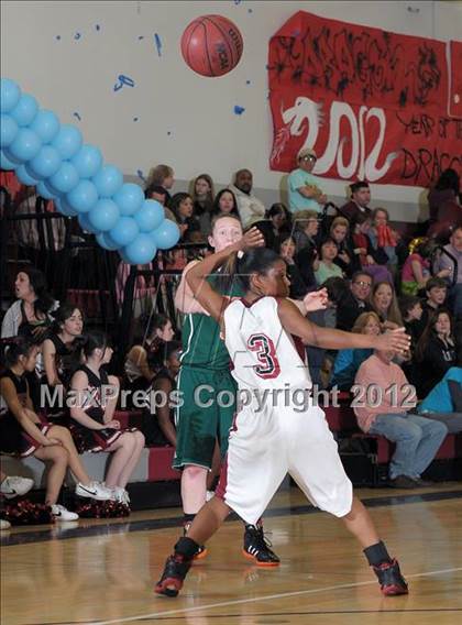 Thumbnail 3 in Mesa Verde vs. West Campus photogallery.