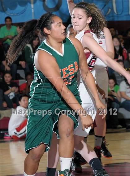 Thumbnail 2 in Mesa Verde vs. West Campus photogallery.