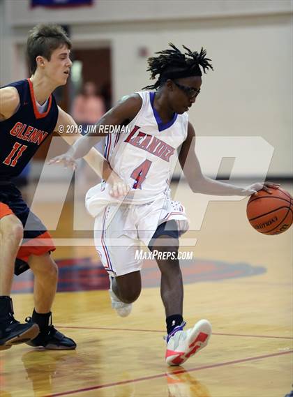 Thumbnail 2 in Glenn @ Leander photogallery.