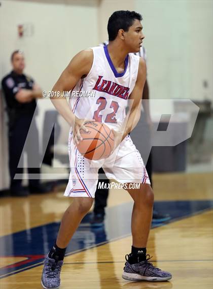 Thumbnail 2 in Glenn @ Leander photogallery.