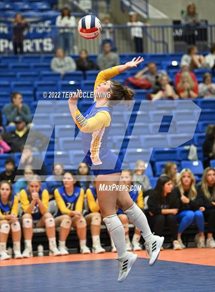 Thumbnail 2 in Benton vs. Valley View (AAA 5A State Final) photogallery.