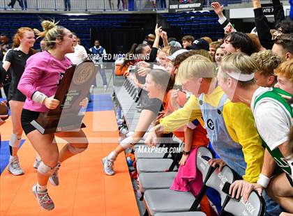 Thumbnail 3 in Benton vs. Valley View (AAA 5A State Final) photogallery.