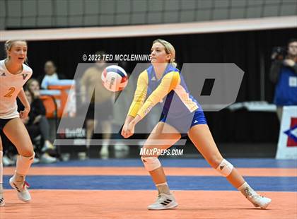 Thumbnail 3 in Benton vs. Valley View (AAA 5A State Final) photogallery.