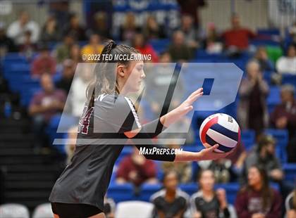Thumbnail 1 in Benton vs. Valley View (AAA 5A State Final) photogallery.
