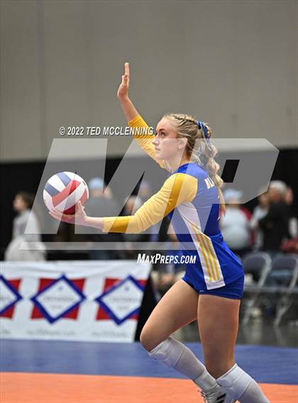 Thumbnail 2 in Benton vs. Valley View (AAA 5A State Final) photogallery.