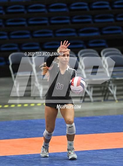 Thumbnail 2 in Benton vs. Valley View (AAA 5A State Final) photogallery.