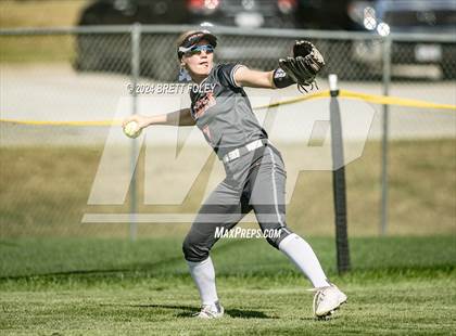 Thumbnail 1 in Platte County vs Lincoln North Star (Monarch Invitational) photogallery.
