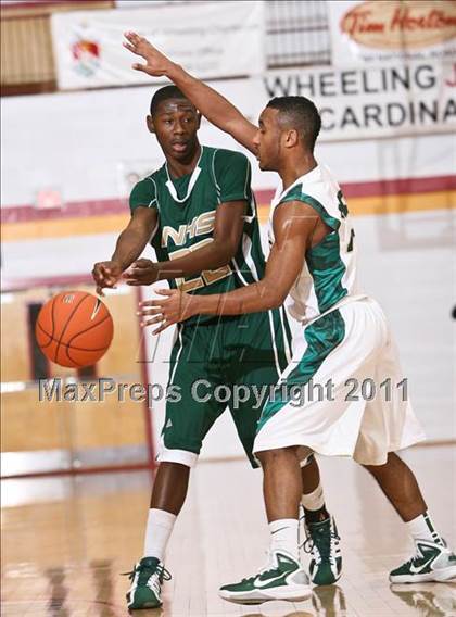 Thumbnail 3 in Northland vs. Rice (Cancer Research Classic) photogallery.