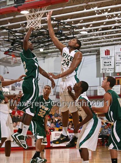 Thumbnail 2 in Northland vs. Rice (Cancer Research Classic) photogallery.