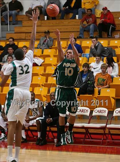 Thumbnail 3 in Northland vs. Rice (Cancer Research Classic) photogallery.