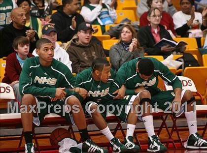 Thumbnail 3 in Northland vs. Rice (Cancer Research Classic) photogallery.