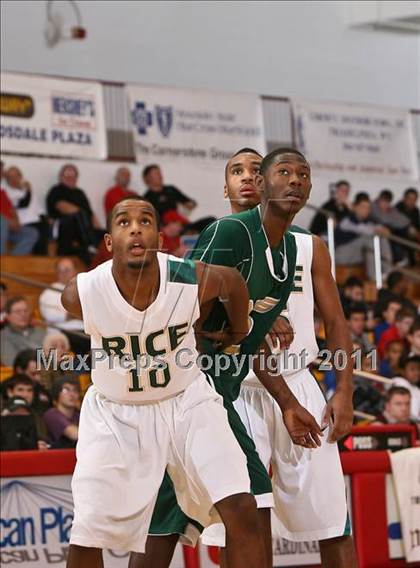 Thumbnail 3 in Northland vs. Rice (Cancer Research Classic) photogallery.