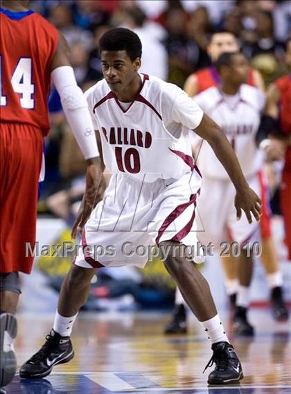 Thumbnail 3 in Ballard vs. Scott County (KHSAA Sweet 16 Semifinal) photogallery.