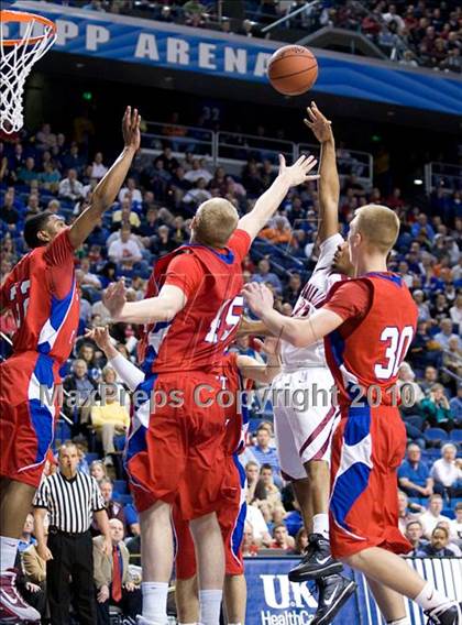 Thumbnail 3 in Ballard vs. Scott County (KHSAA Sweet 16 Semifinal) photogallery.