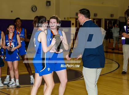 Thumbnail 3 in Wallkill vs. Warwick (Section 9 Class AA Final) photogallery.