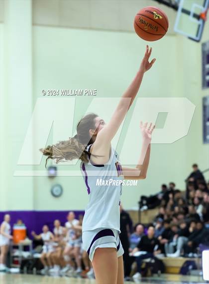 Thumbnail 3 in Wallkill vs. Warwick (Section 9 Class AA Final) photogallery.