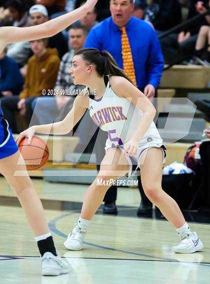 Thumbnail 1 in Wallkill vs. Warwick (Section 9 Class AA Final) photogallery.