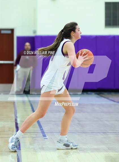 Thumbnail 1 in Wallkill vs. Warwick (Section 9 Class AA Final) photogallery.