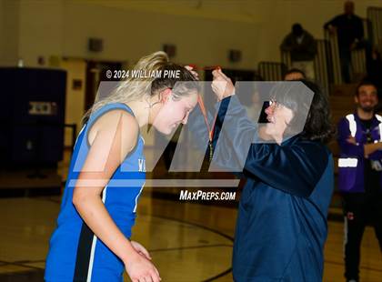 Thumbnail 1 in Wallkill vs. Warwick (Section 9 Class AA Final) photogallery.