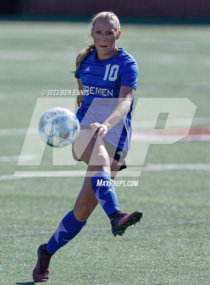 Thumbnail 3 in Oconee County vs Bremen (GHSA 3A Championship) photogallery.