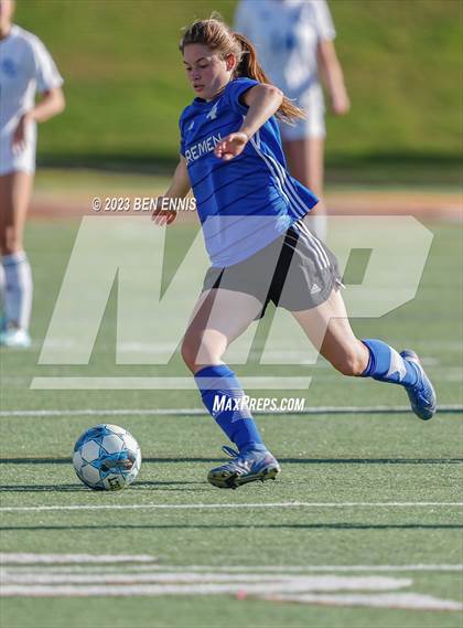 Thumbnail 3 in Oconee County vs Bremen (GHSA 3A Championship) photogallery.