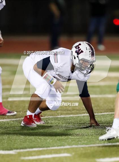 Thumbnail 3 in Iowa Park vs. Life Waxahachie (UIL 4A-2 Region I Bi-District Playoff) photogallery.