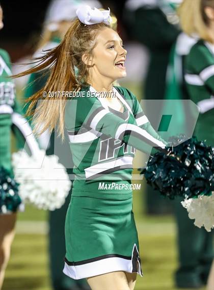 Thumbnail 3 in Iowa Park vs. Life Waxahachie (UIL 4A-2 Region I Bi-District Playoff) photogallery.